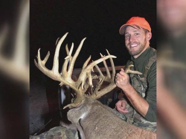243-inch non-typical buck