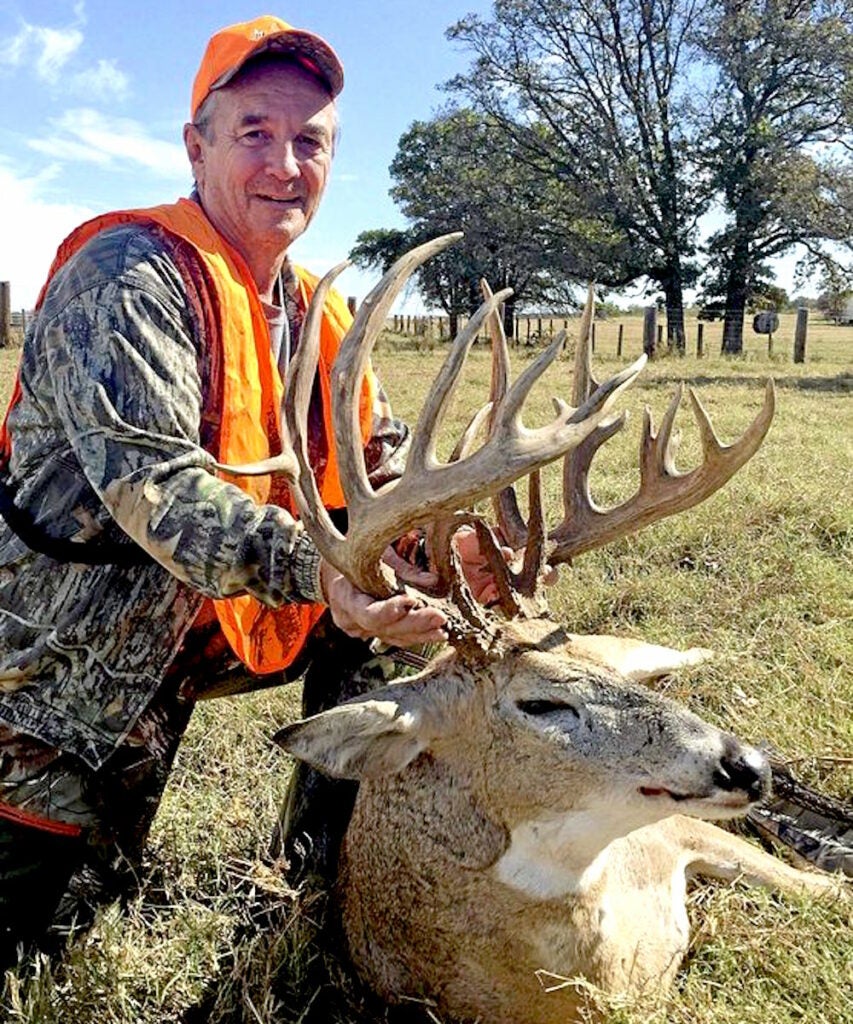 deer hunting, deer hunter, record buck hunt