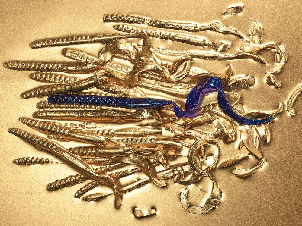 curly tailed worm lures in gold paint